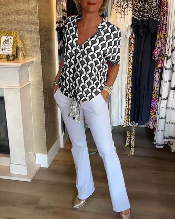 Haut décontracté imprimé à manches courtes et col en V