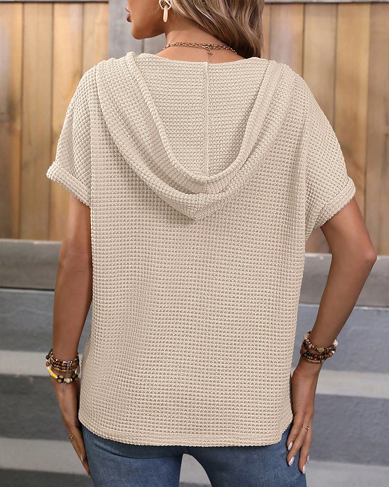 Haut à cordon avec capuche